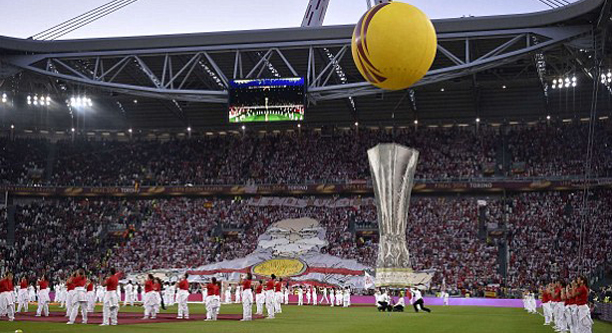 UEFA CUP FINAL 2014_3 – Mass Movement