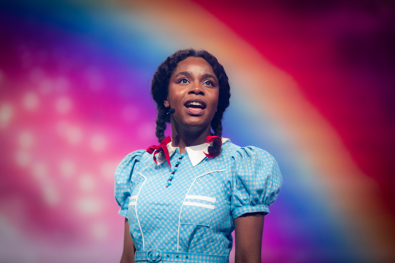 THE NATIONAL LOTTERY’S BIG NIGHT OF MUSICALS BBC massmovment.ukcom massmovement8